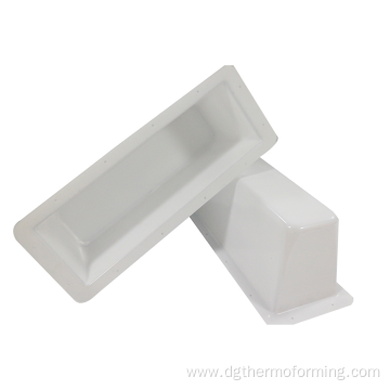 Vacuum forming large plastic plant growing trays